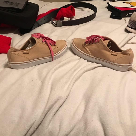 Like new Vans Tan Slip ons Womens 9 - Picture 4 of 5